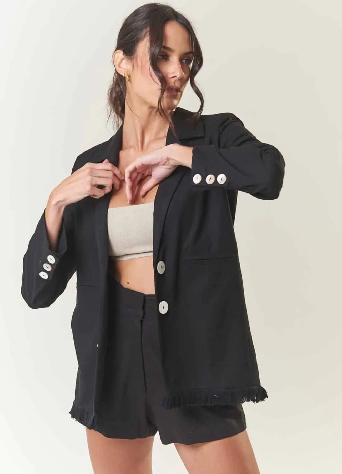 Blazer de linho preto Madrepérola